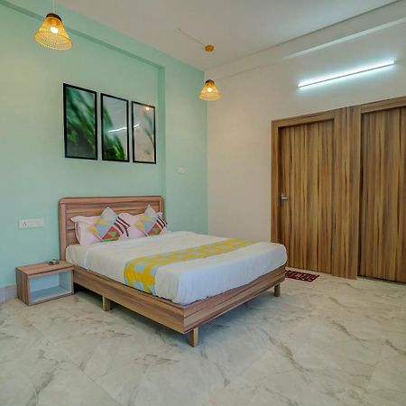 Oyo 79233 Hotel Hive Stays Kochi 外观 照片
