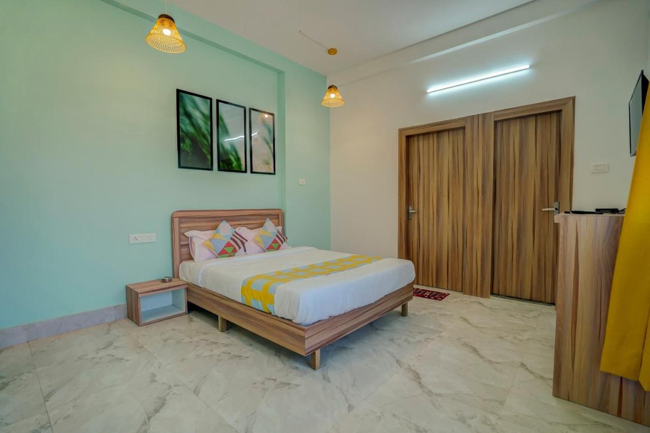 Oyo 79233 Hotel Hive Stays Kochi 外观 照片