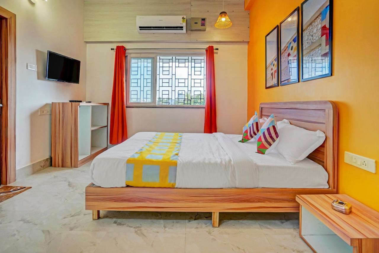 Oyo 79233 Hotel Hive Stays Kochi 外观 照片