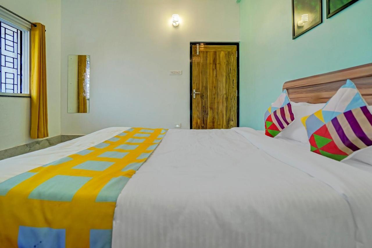 Oyo 79233 Hotel Hive Stays Kochi 外观 照片
