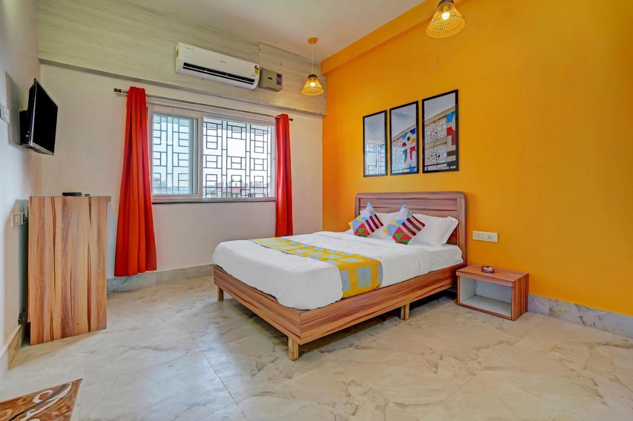 Oyo 79233 Hotel Hive Stays Kochi 外观 照片
