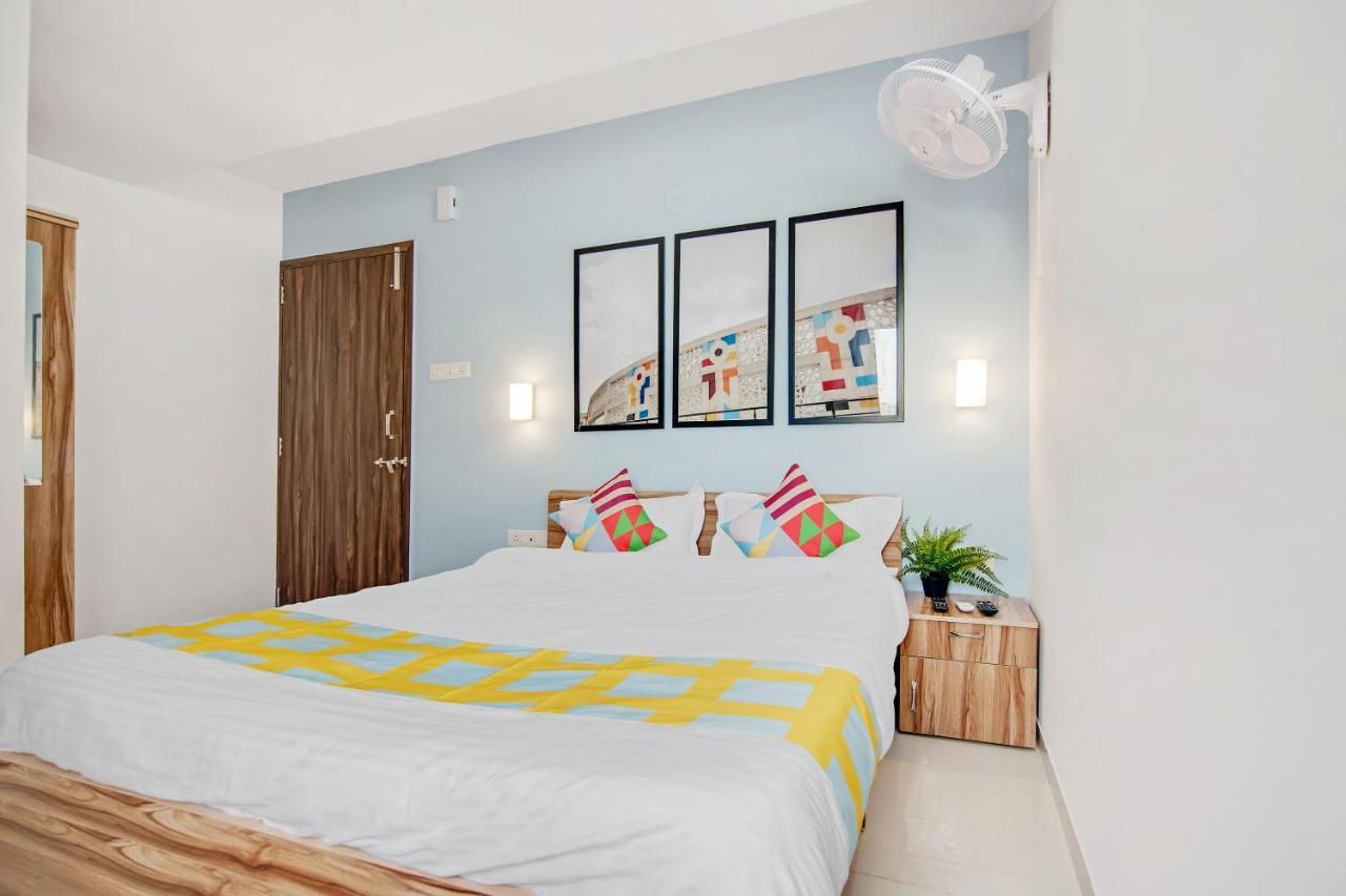 Oyo 79233 Hotel Hive Stays Kochi 外观 照片