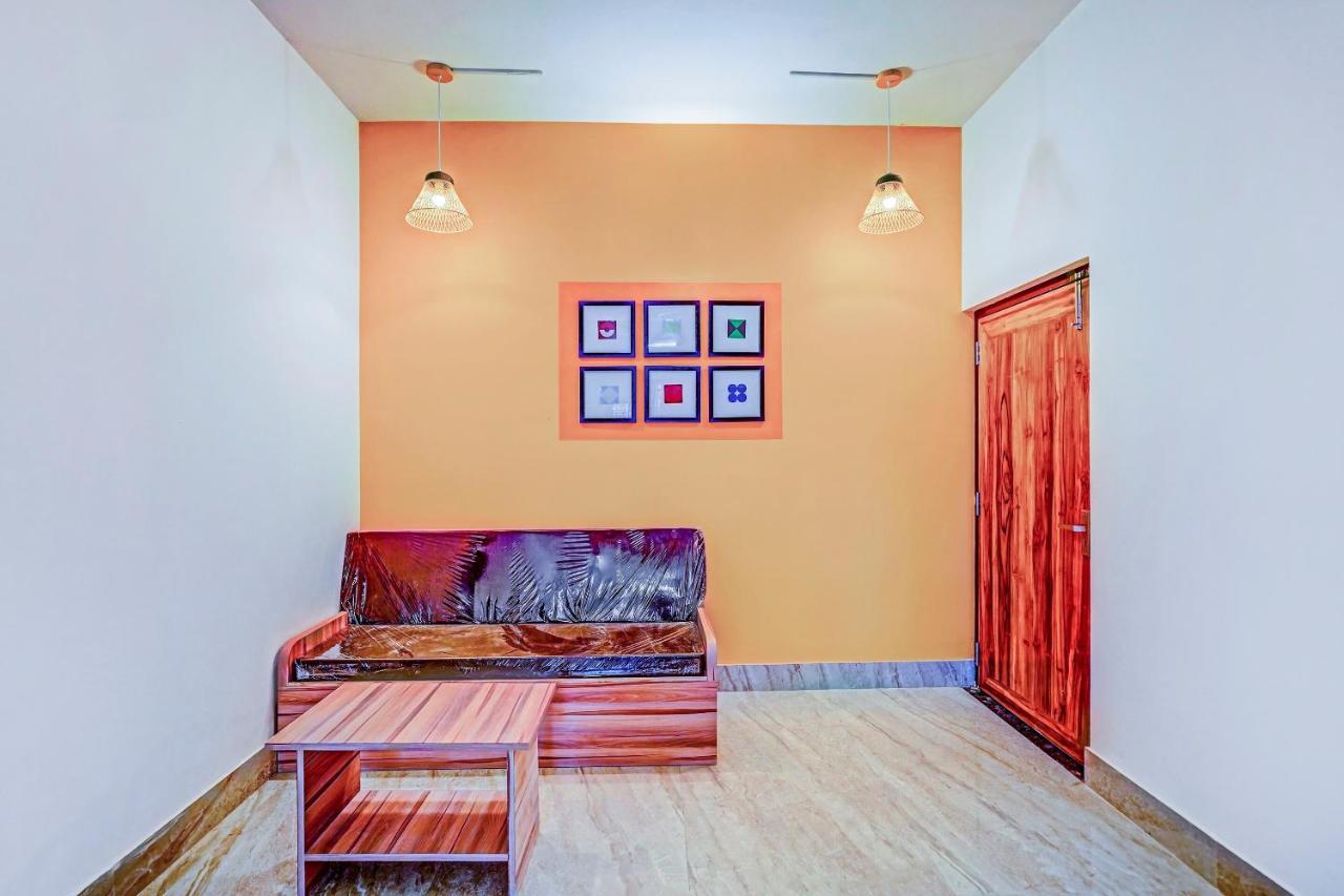 Oyo 79233 Hotel Hive Stays Kochi 外观 照片